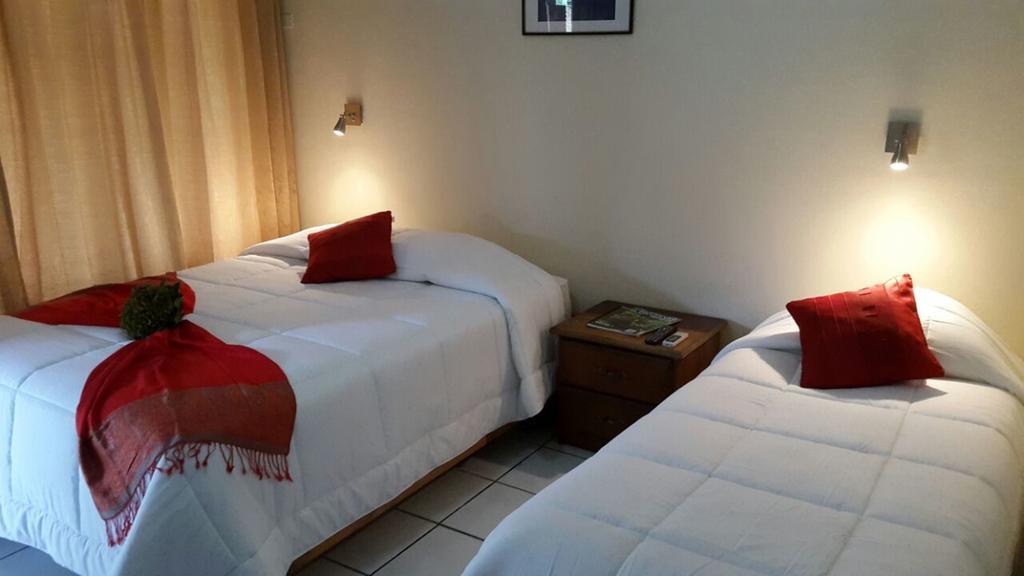 Hotel Wagelia Turrialba Habitación foto